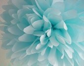 Ocean ... 1 tissue paper pom // wedding decorations // diy // luau // birthday // nursery decor // party decorations Il_170x135