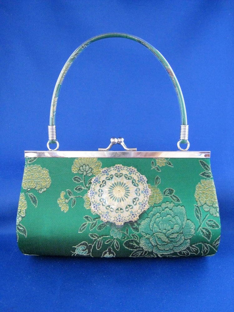 Elegant Emerald Green Silk Clutch with Hand Painted Filigree Medallion