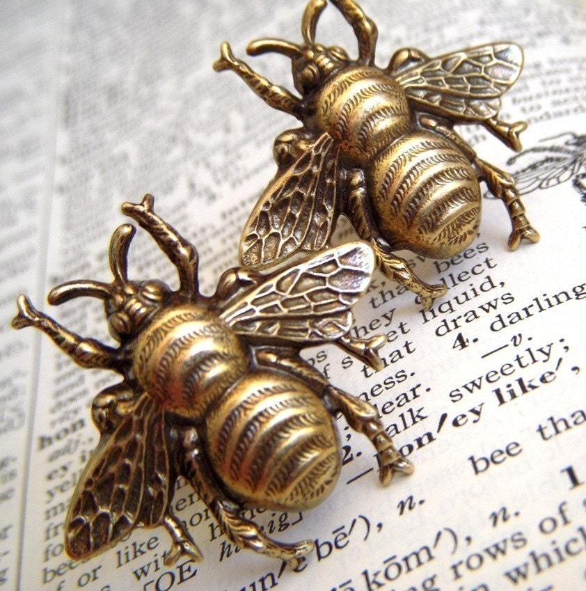 Men's Cufflinks Big Brass Bee Cufflinks Steampunk Cufflinks Antiqued Brass Cufflinks Vintage Inspired Gothic Victorian Statement Cufflinks