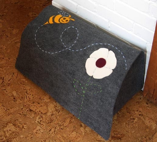 Wooli Bumble Bee Felt Toy Box