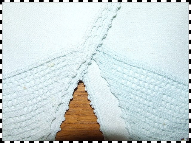 9 Baby Blue Cotton Napkins w/ Crochet Corners