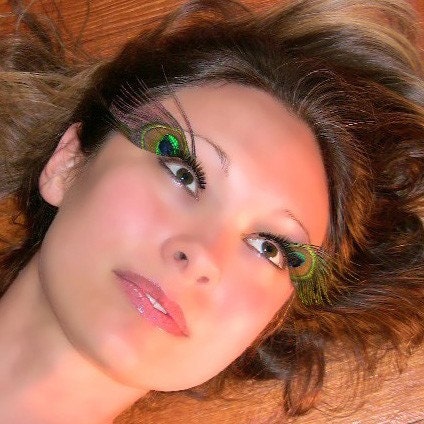 All Eyes on You - Peacock Feather Eyelashes