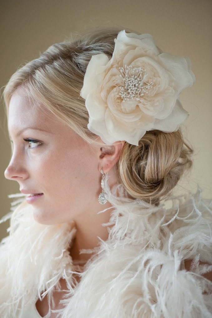 Bridal Silk Flower Hairclip, Fascinator, Head Piece, Ivory, Diamond White, Wedding Hair Accessory - MAXIME