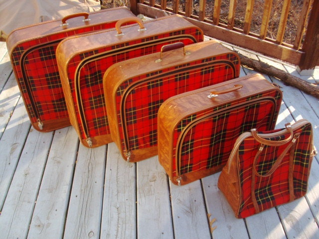 Vintage Tartan Red Luggage Set Five Piece