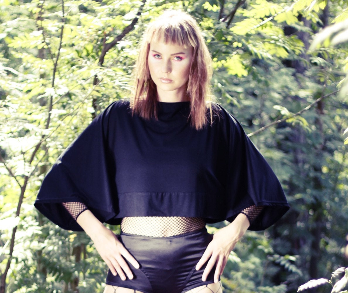 Black cropped bamboo jersey kimono top / jacket with popper closure