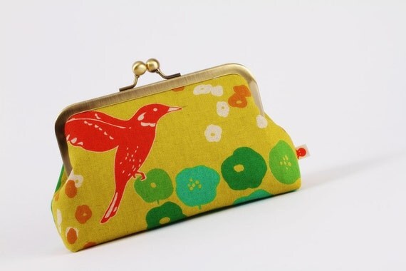Bag pouch - Echino red bird on green sprouts - metal frame pouch