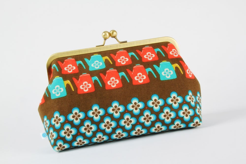 Cosmetic pouch - Coffee pots on brown - metal frame clutch bag