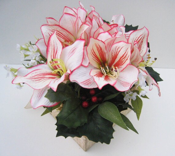 Christmas Silk Floral Arrangement Peppermint by DreamingPhoenix