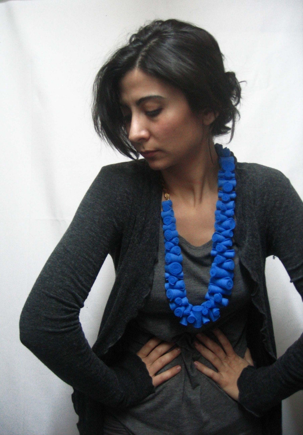 LARA Roll Statement Necklace