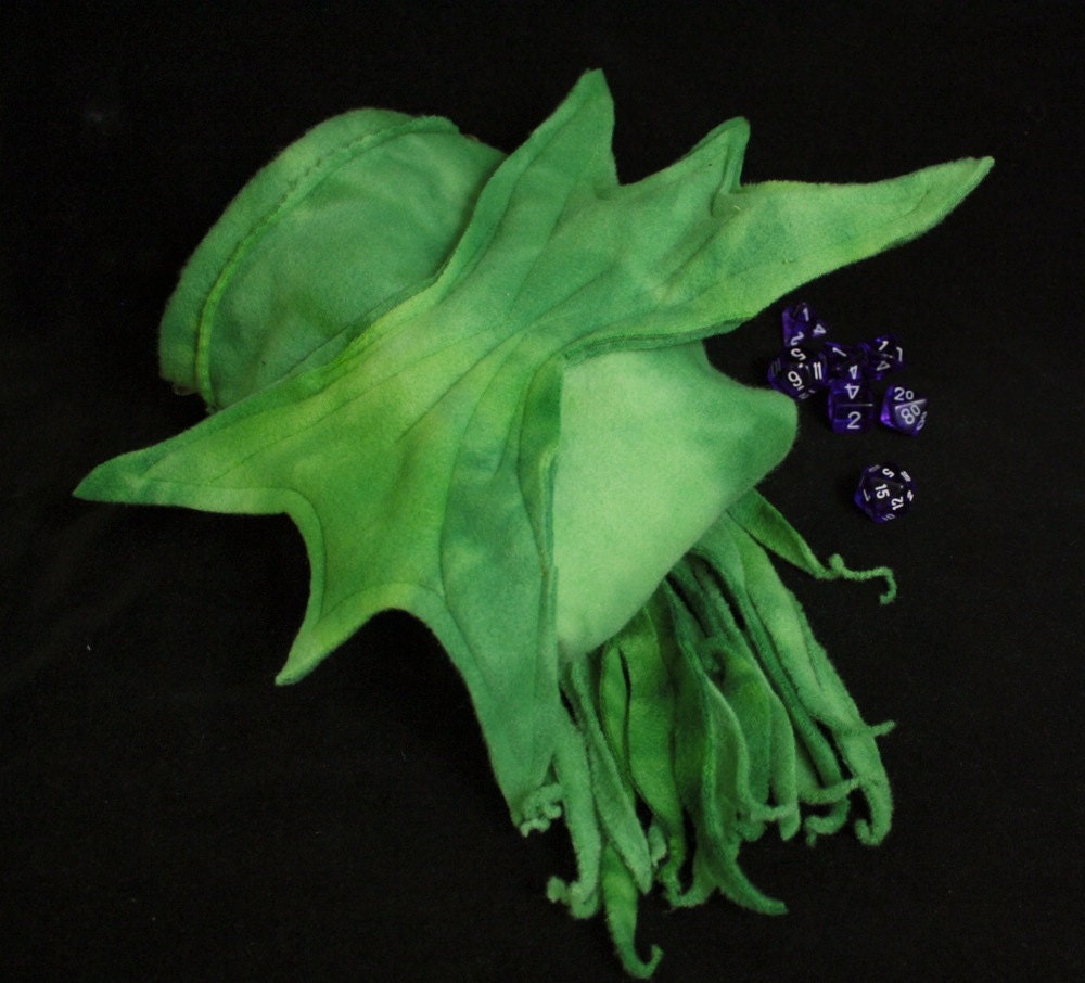 large Cthulhu drawstring dice bag- Wristlet Purse- for Lovecraft fans- Dungeons and Dragons dice or Warhammer miniatures custom made