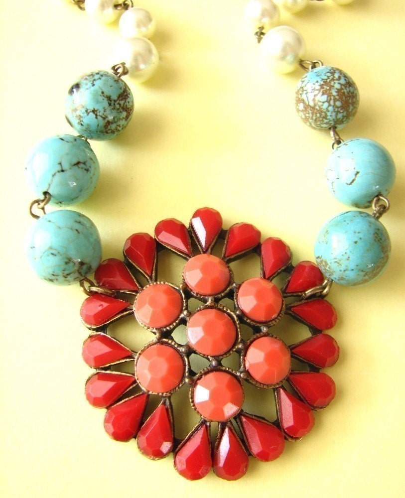 Rhinestone Necklace Flower Coral Ivory