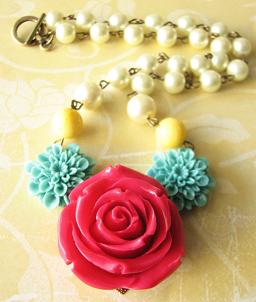 Flower Necklace Bridesmaid Jewelry Red Necklace Beaded Jewelry Bib Statement Necklace Single Strand