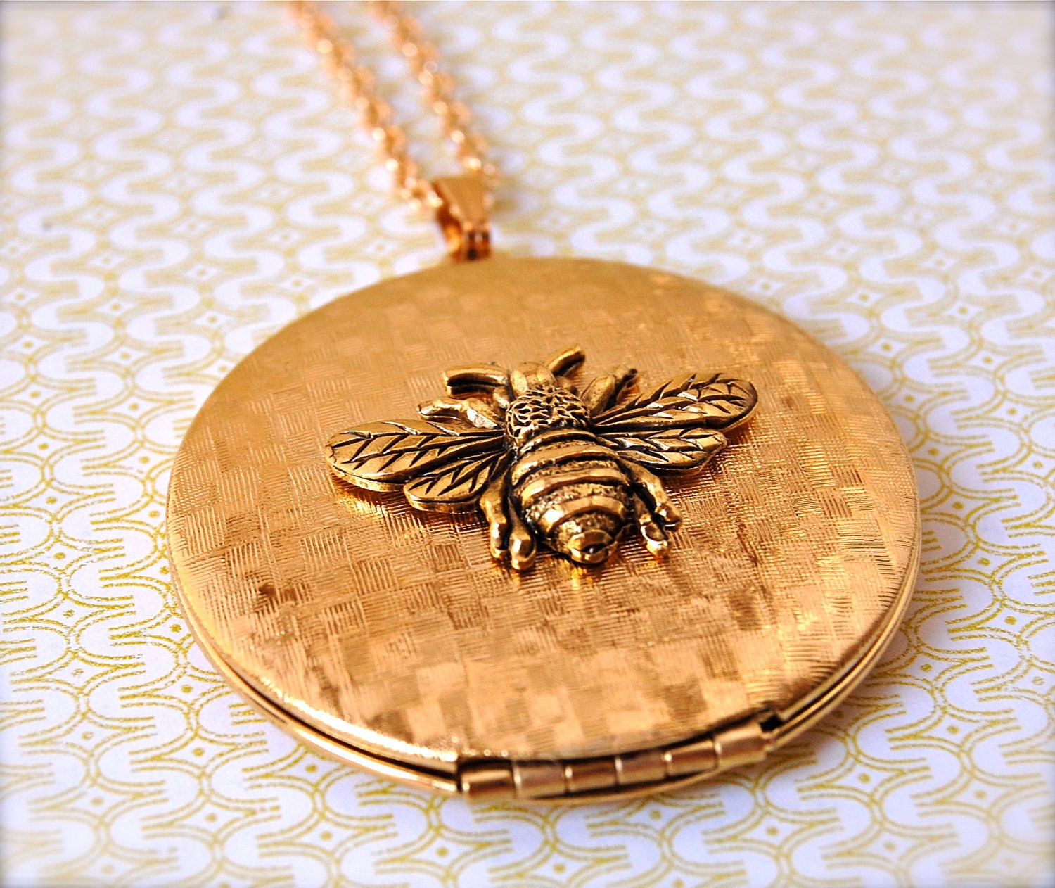 Bumblebee Vintage Locket Necklace Gold