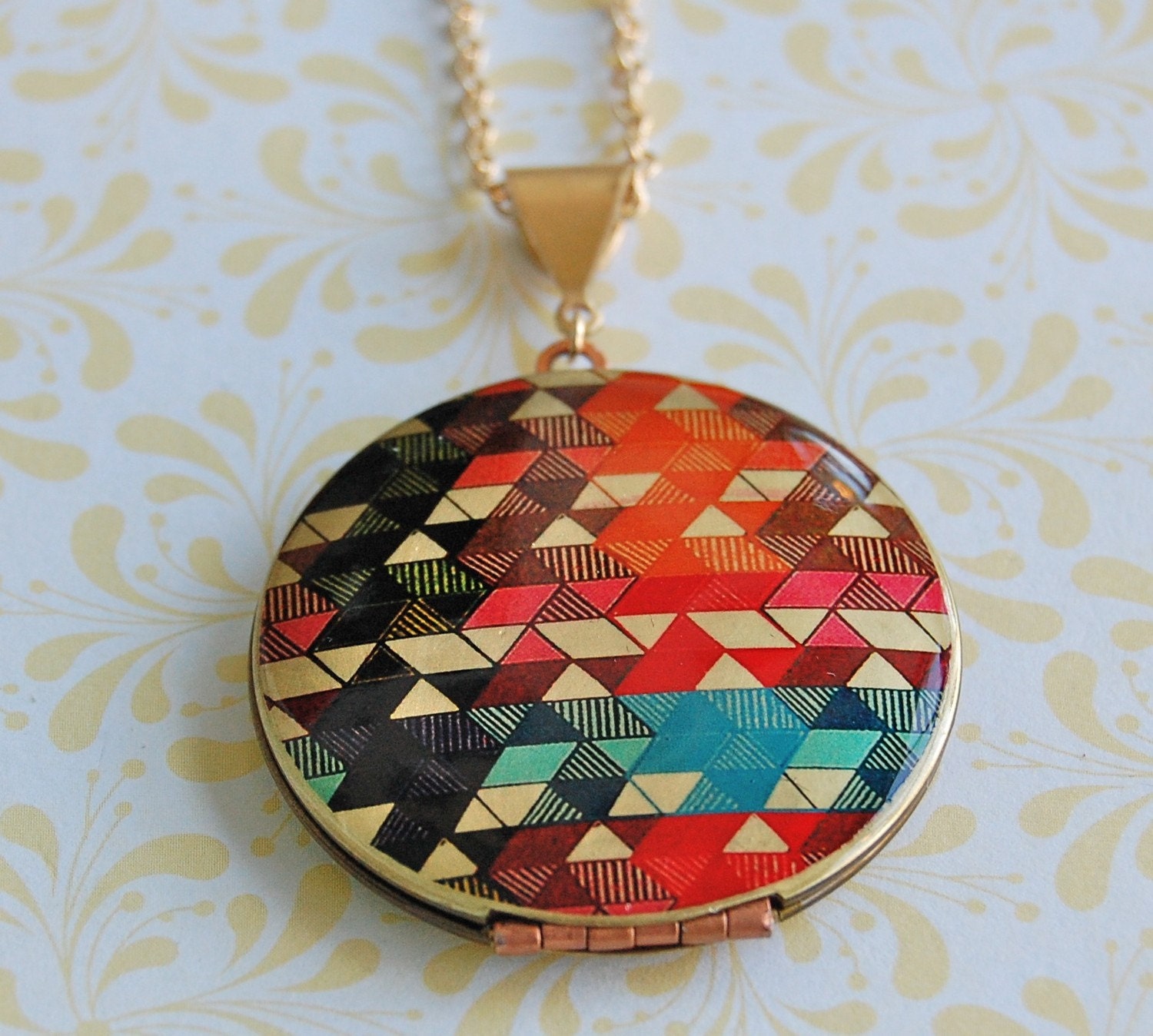 The Color Study II Locket - Vintage - Verabel FOX Collaboration