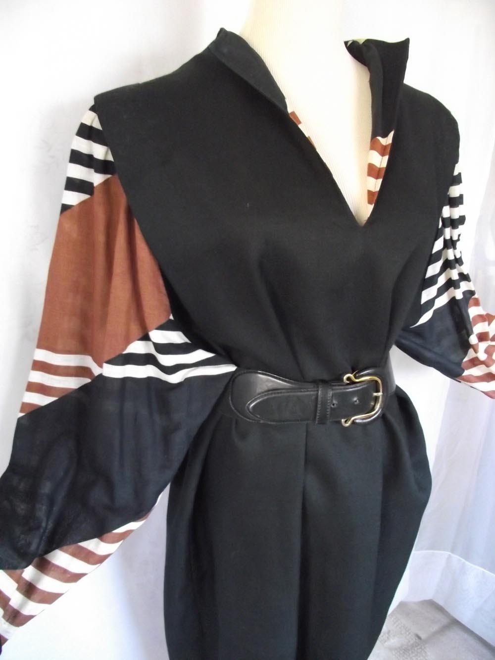 Hold till 12/13 for Chass 80s Avant Garde Dress Ignacio Peri Moygashel Sz L