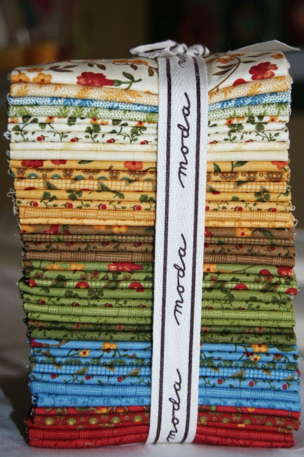 Moda Summer Basket of Flowers Fat Quarter Bundle by PiecesOfPine