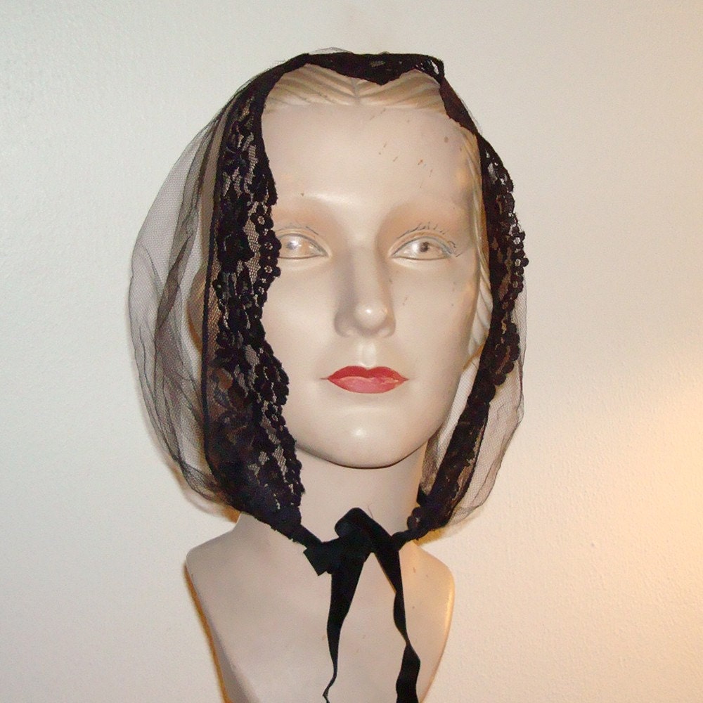 Reserved for ccarly 1950s Vintage Lace Bonnet Black Hat