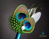 Green wedding peacock feather lapel pin green boutonniere for men groomsmens wedding flower pin grooms boutineer green peacock boutonniere