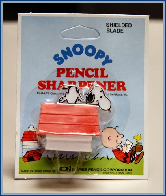 snoopy doghouse