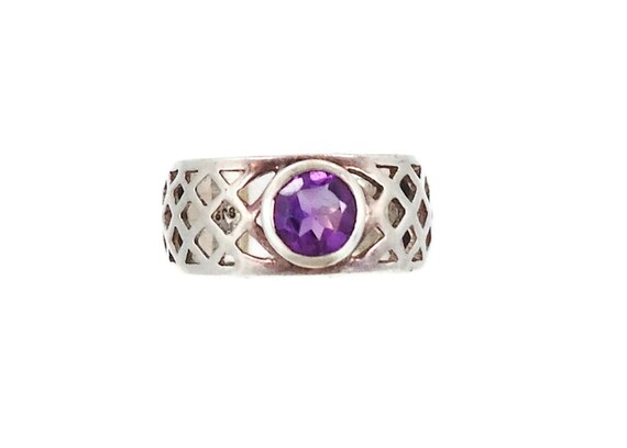 Sterling Silver Amethyst Vintage Ring - Wide Criss Cross Band - Size 7 - InVintageHeaven