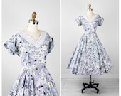 1950s dress / 50s dress / Daisy Floral Print Party Dress with Pockets and Rhinestones