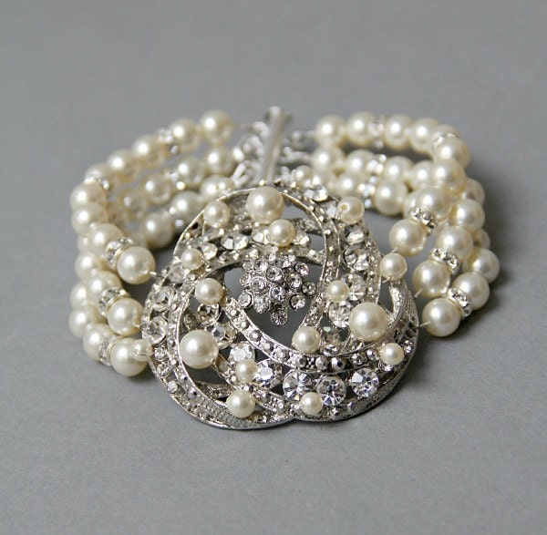 Vintage Inspired Bridal Bracelet, Rhinestone and Pearl Wedding Bracelet Cuff, Bridal Wedding Bracelet, Vintage Bridal Jewelry- Style 364