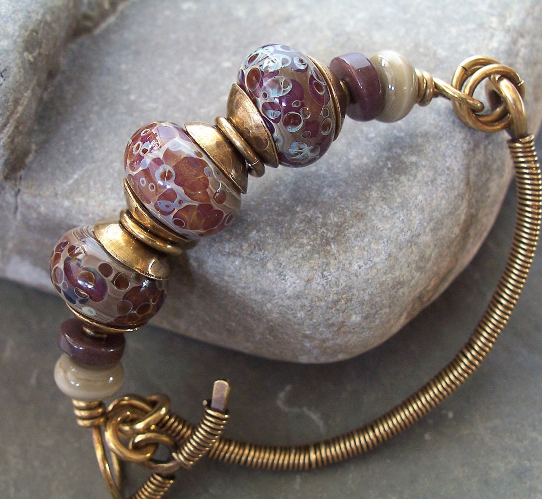 Bracelet Brass Bangle Lampwork Speckled Stone -- Taupe, Mauve and Berry