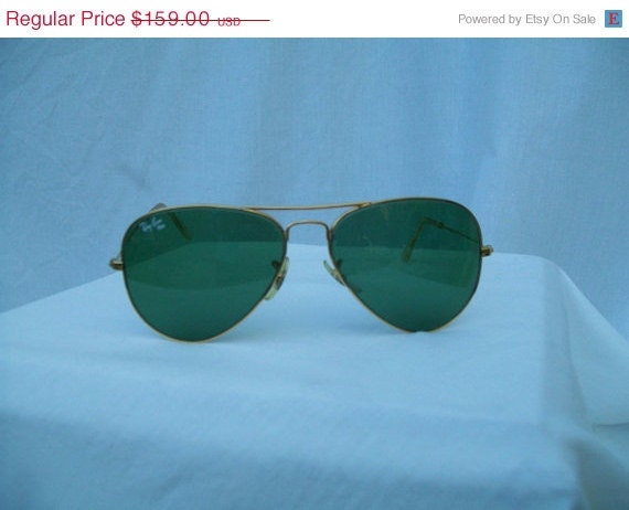 RESERVED for Paul 40% off Sale 70s 80s Mens or Ladies Genuine B&L RAYBAN Aviator Sunglasses Green Lens