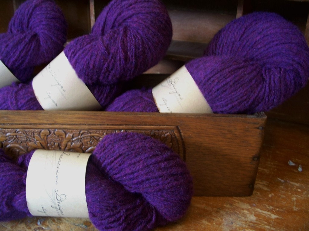 Eggplant - REclaimed 100 percent Shetland Wool Yarn