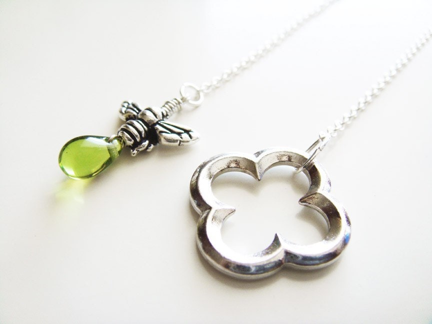 Honey and Clover Necklace - Silver and Green