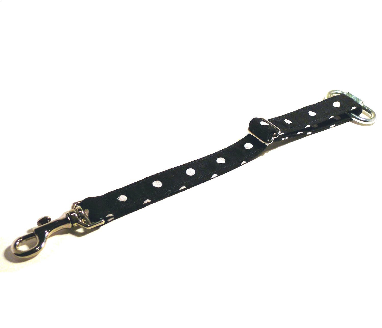 Black and white XS / S polka-dotted dog car safety / seat belt for travelling