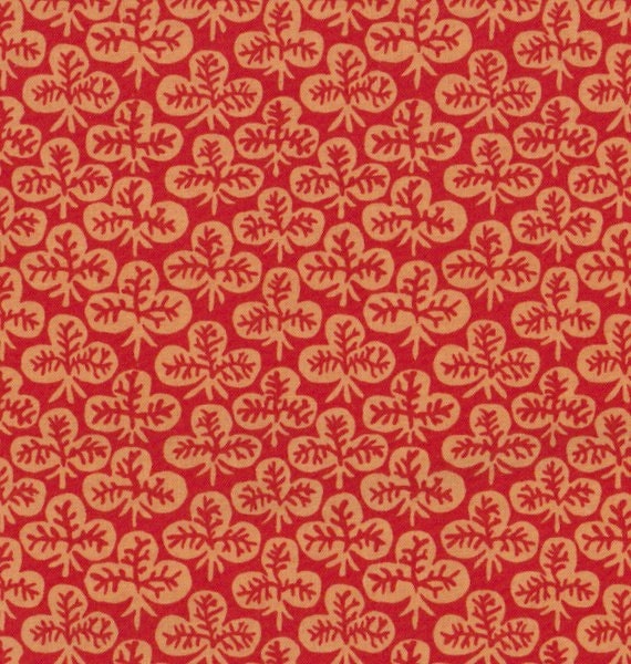 1/2 yd. clover, rust (kaffe fasset)