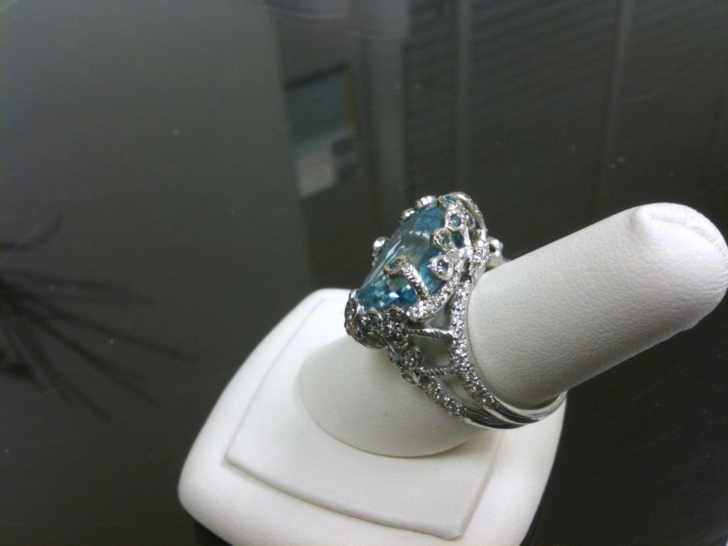 Bluemarine Ring