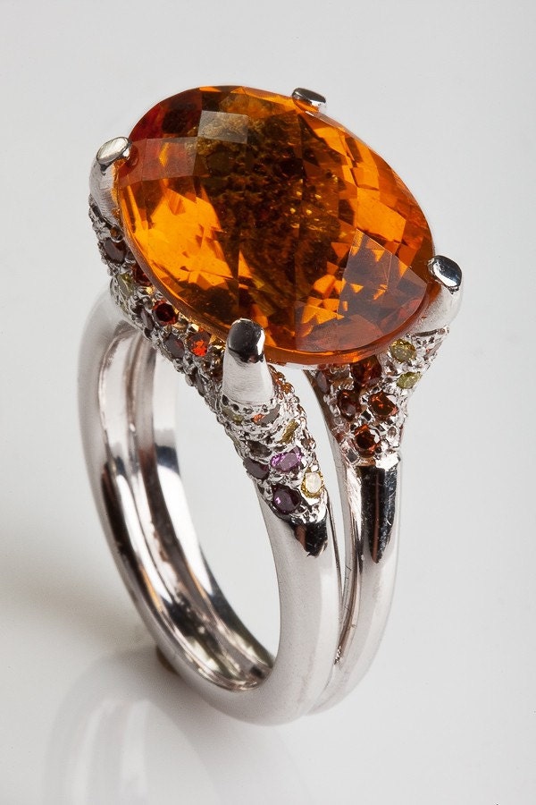 Cocktail ring