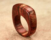 Black Poisonwood Ring No. 5 Size 6 (05-04-2012)