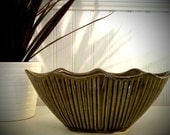 Vintage dark green McCoy planter