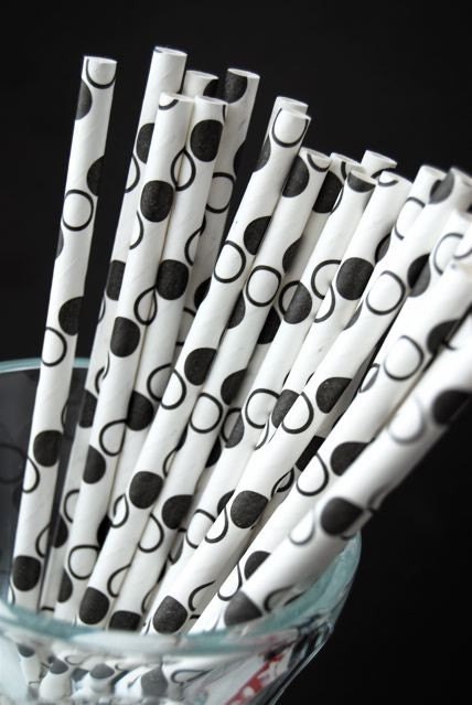 Black Polka Dots Paper Straws and Printable PArty Flags (25)