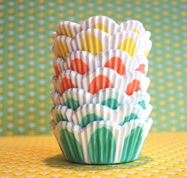Assorted Pretty Pastel Tulip Cupcake Liners (75)