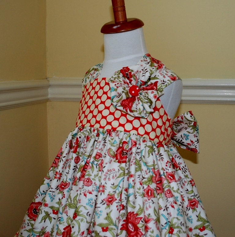 Luscious Reverse Knot dress in lovely summer print