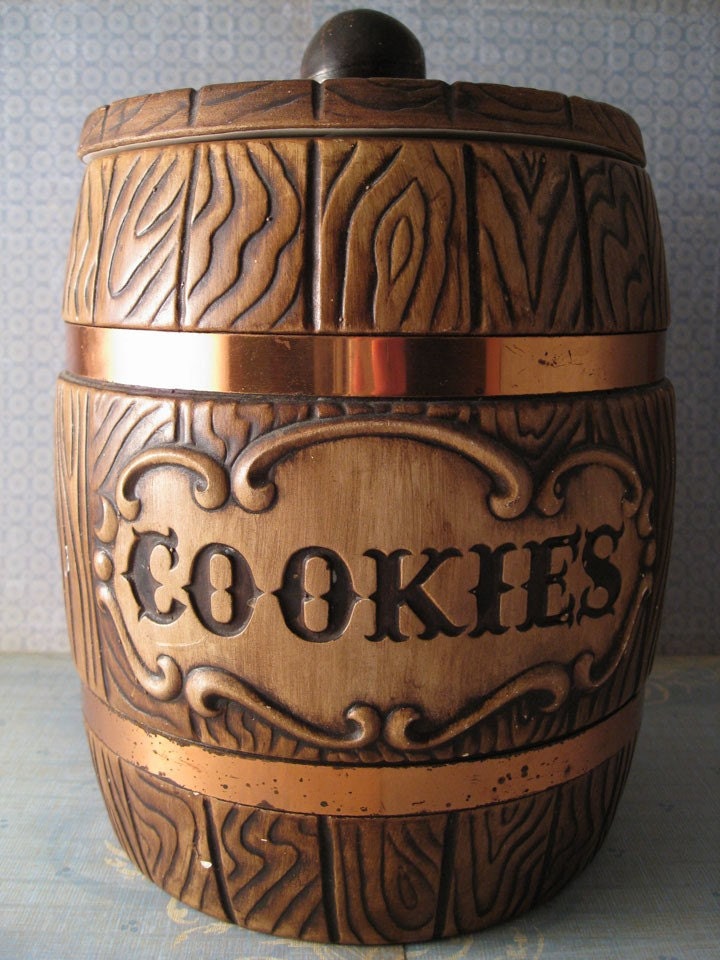 Barrel Cookie Jar by autumnalways on Etsy