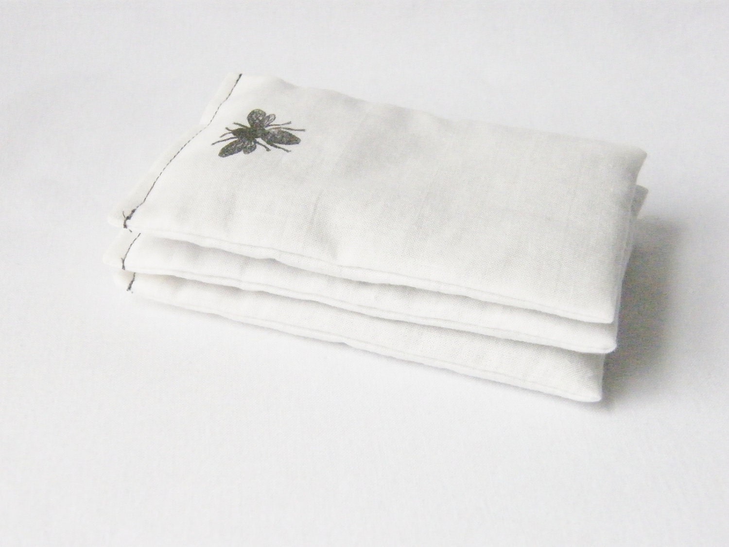 Lavender Dryer Sachets Organic Laundry Honey Bees Eco-Friendly Clean