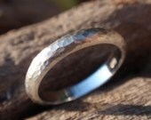 simple wedding band men or women - sterling silver hammered wedding ring - 3mm - made to order
