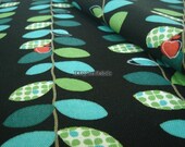 Lovely Apple Vine Green in Black - EK-QS38153A