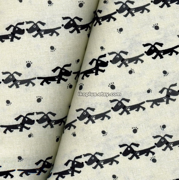 Lovely Dogs with Paw Prints in White - EK-QS31504A