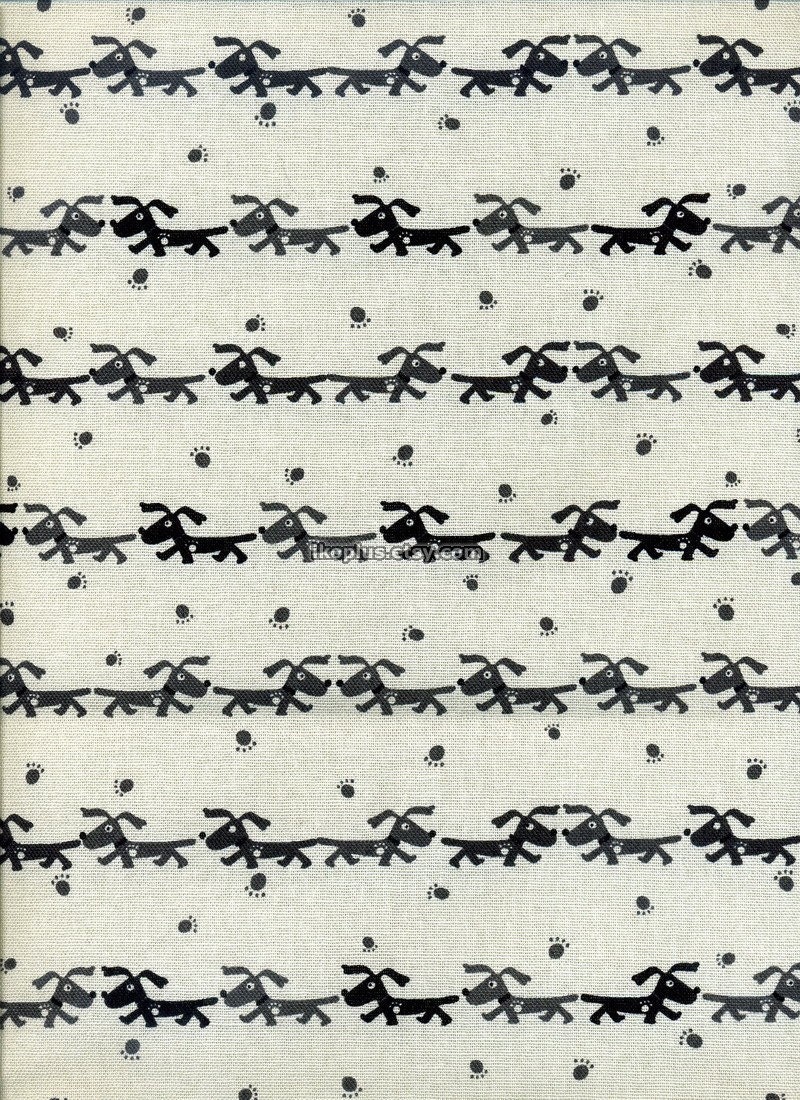 Lovely Dogs with Paw Prints in White - EK-QS31504A