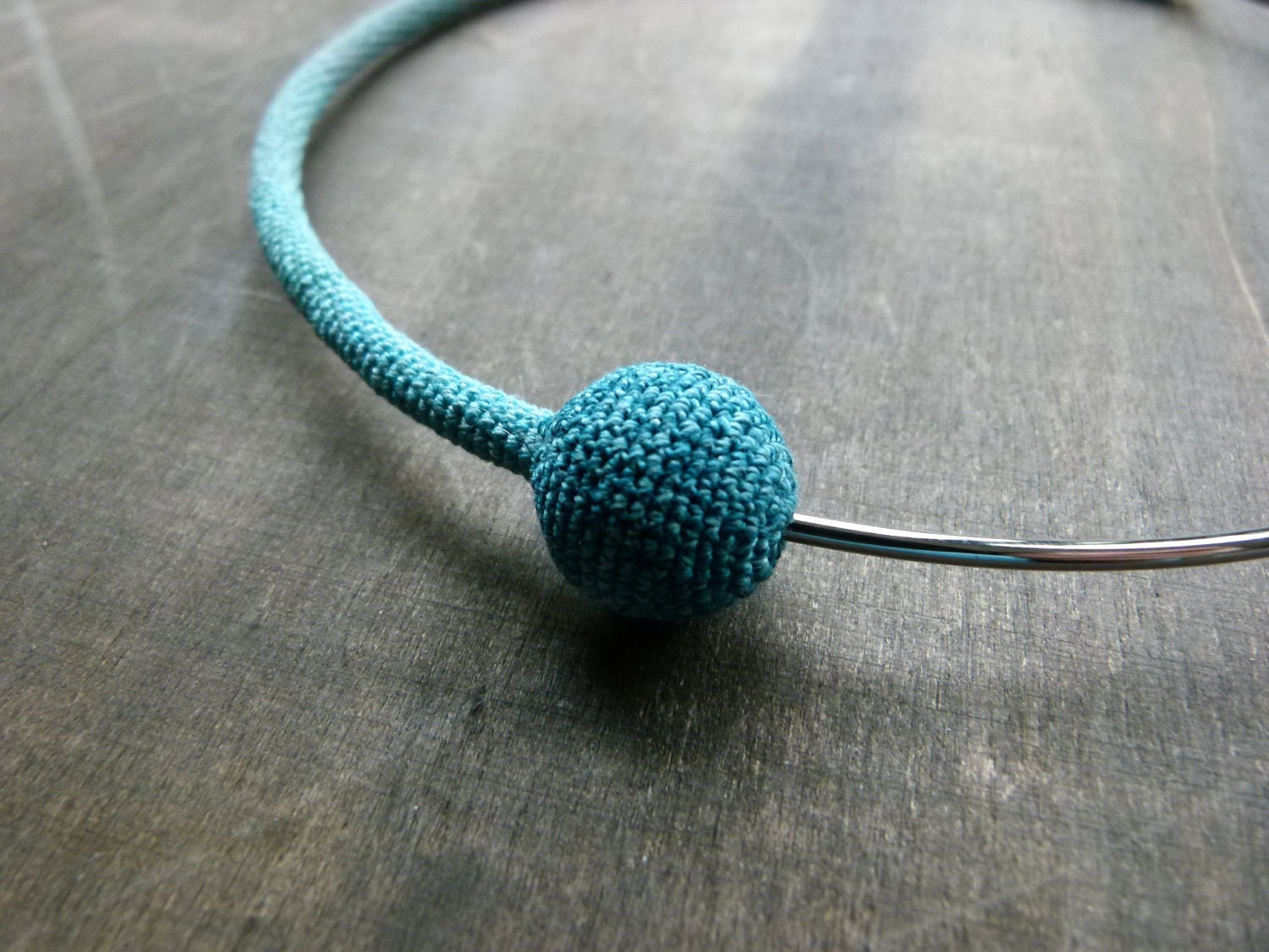 Handcrocheted mixed threads choker