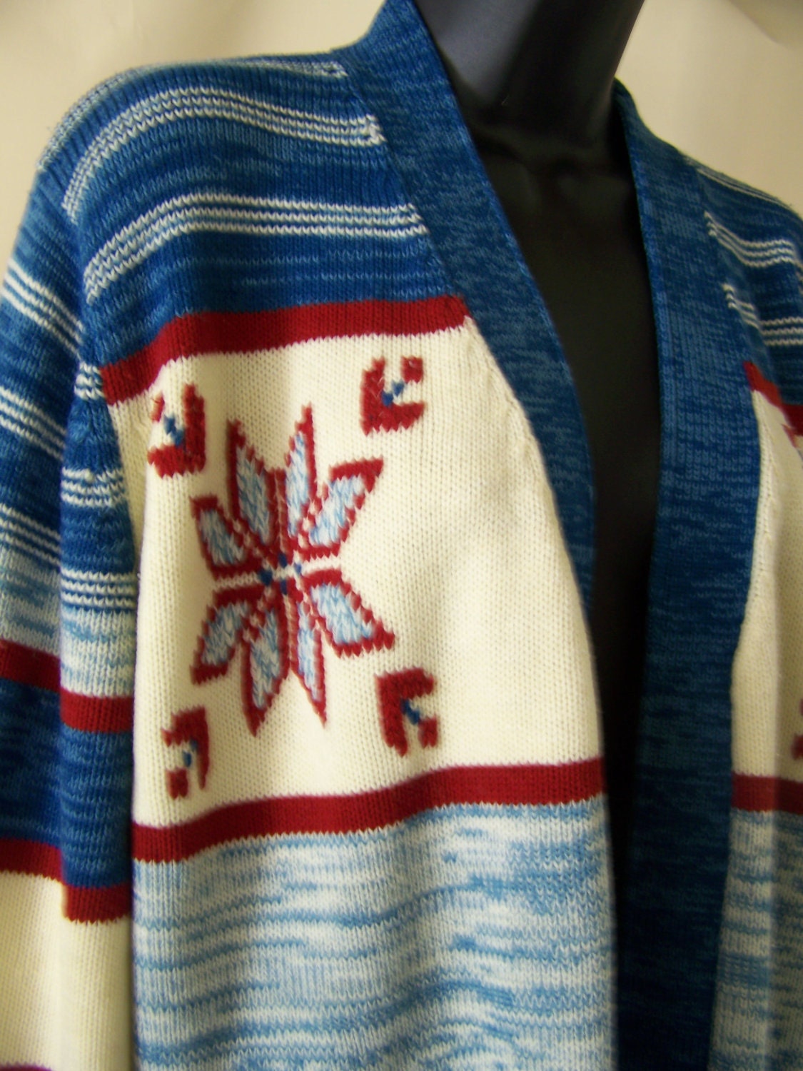 Navajo Sweater/ 1970s ethnic/ Southwest size Large.