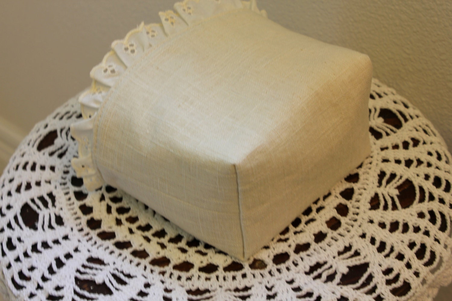SALE - A Pair of Natual Linen and Eyelet Lace Fabric Baskets