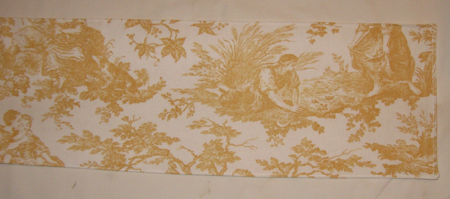 YELLOW LOVERS TABLERUNNER