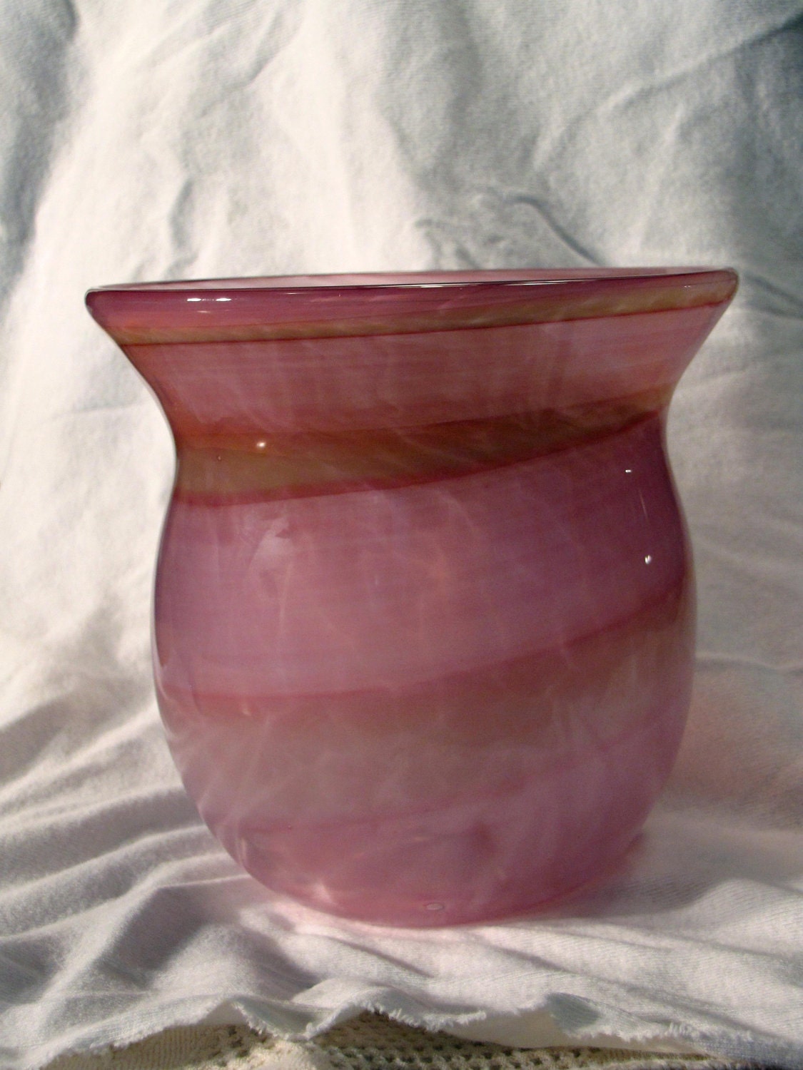 Hand Blown Glass Pink Spiral Bowl